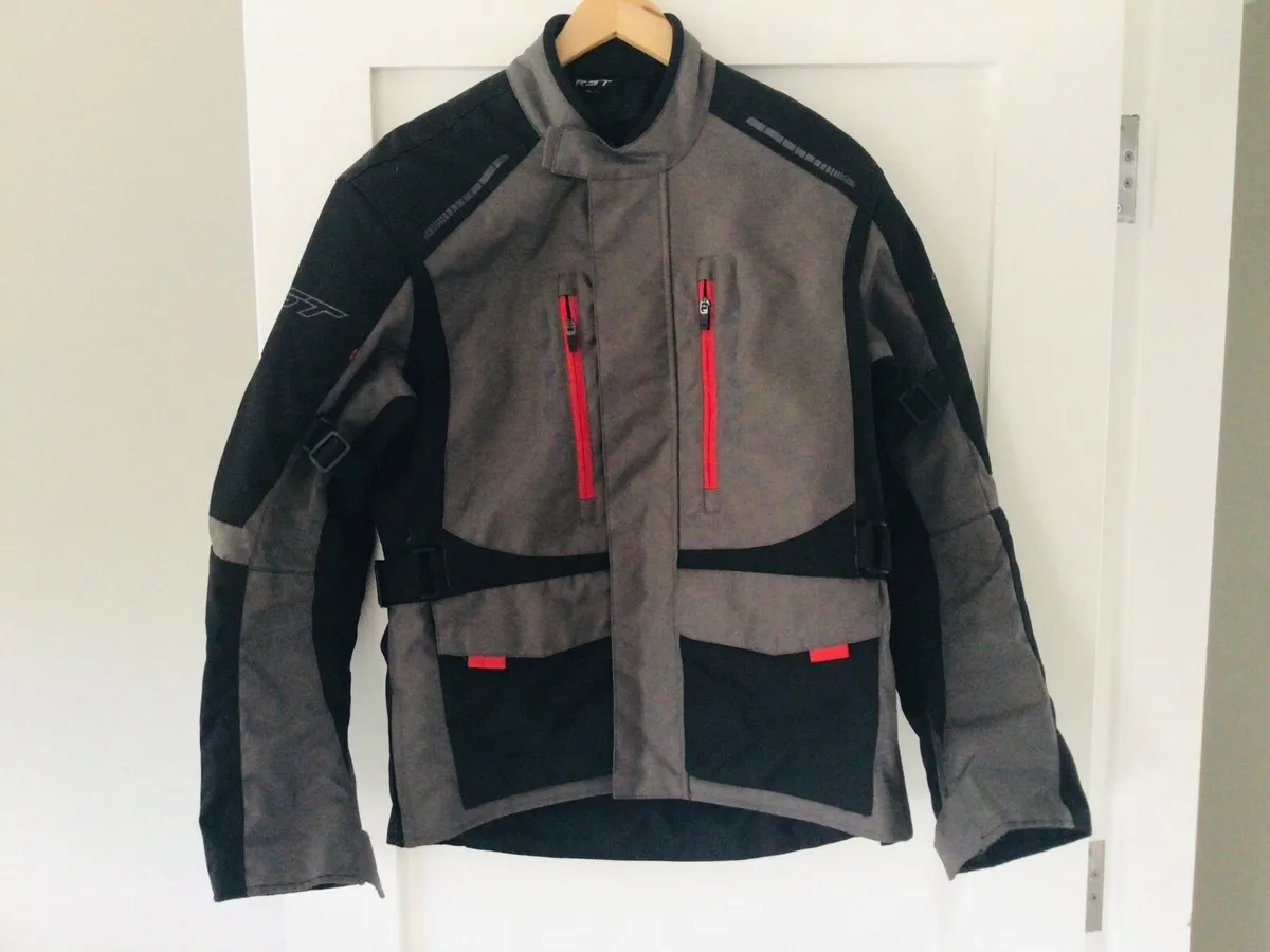 RST/Dainese Motorcycle Gear Size Medium - Image 1