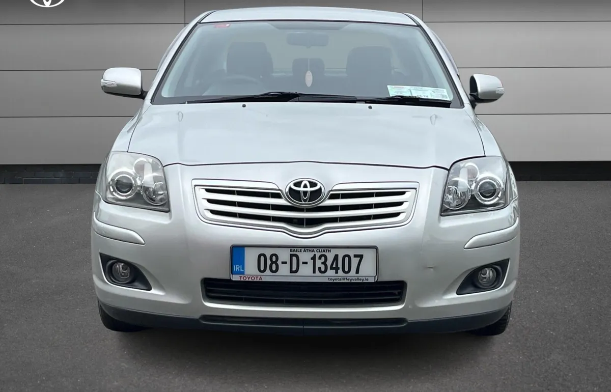Toyota Avensis 2008 - Image 1