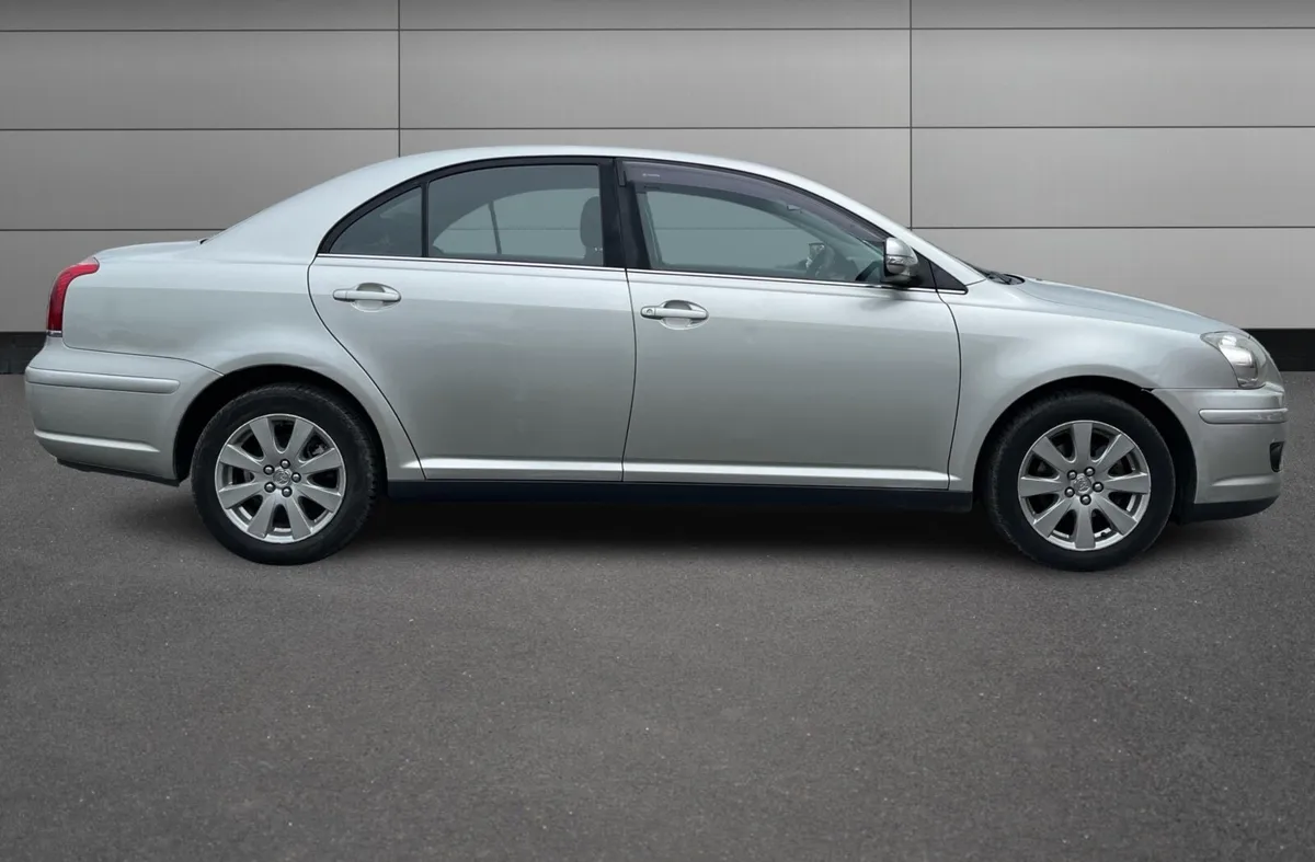 Toyota Avensis 2008 - Image 3