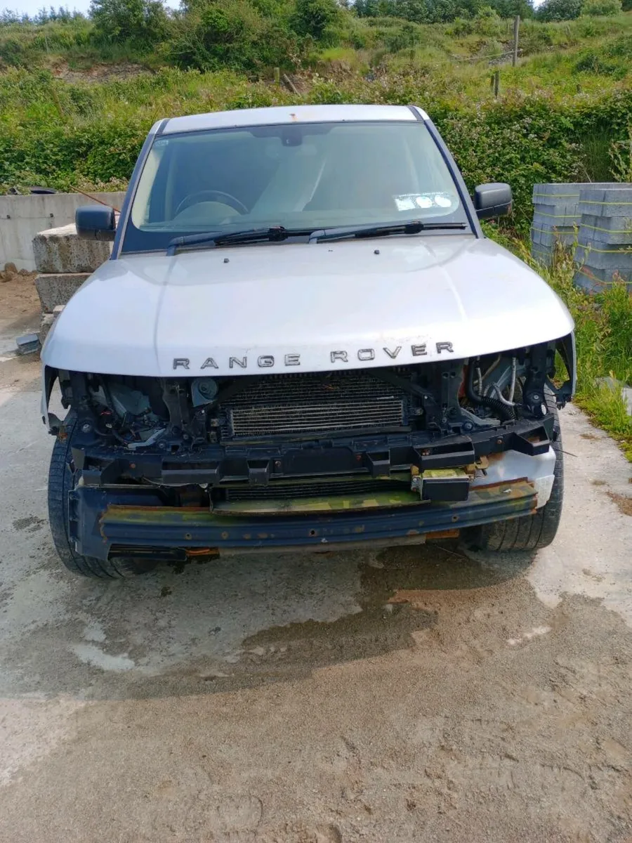 Land Rover - Image 2