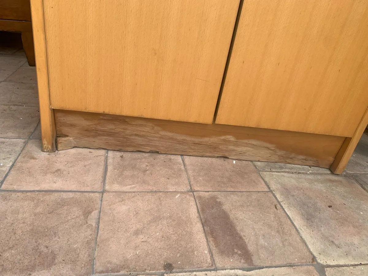 Free wardrobe or sleving unit - Image 4
