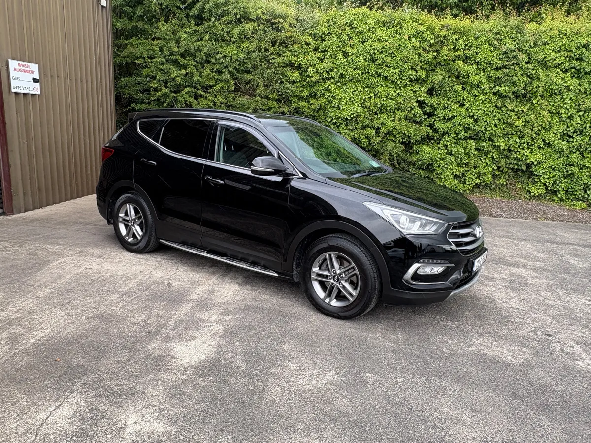 Hyundai Santa Fe 2017 7 SEATER NEW NCT TEST - Image 4