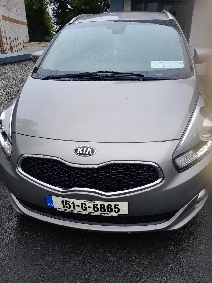 151 Kia Carens 7 seater - Image 1