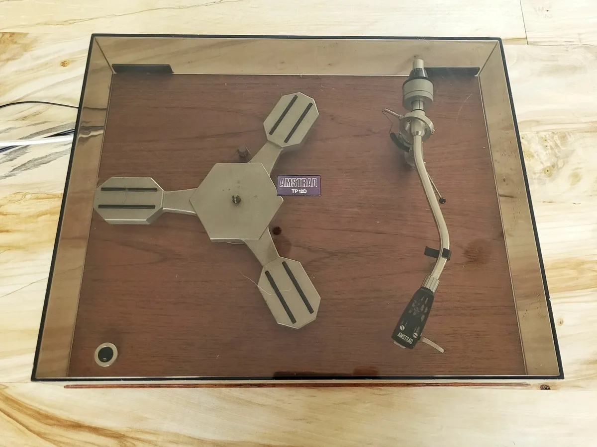 Amstrad Vintage Turntable - Image 4