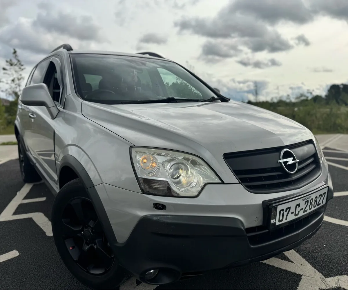 OPEL ANTARA ( AUTOMATIC ) - Image 4