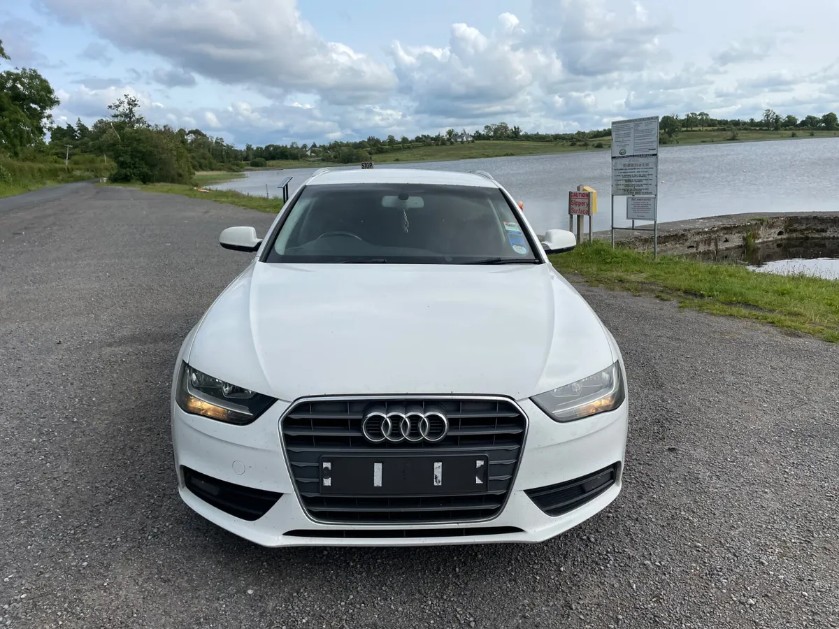 Audi a4 2.0 diesel estate 2013 in white - Image 2