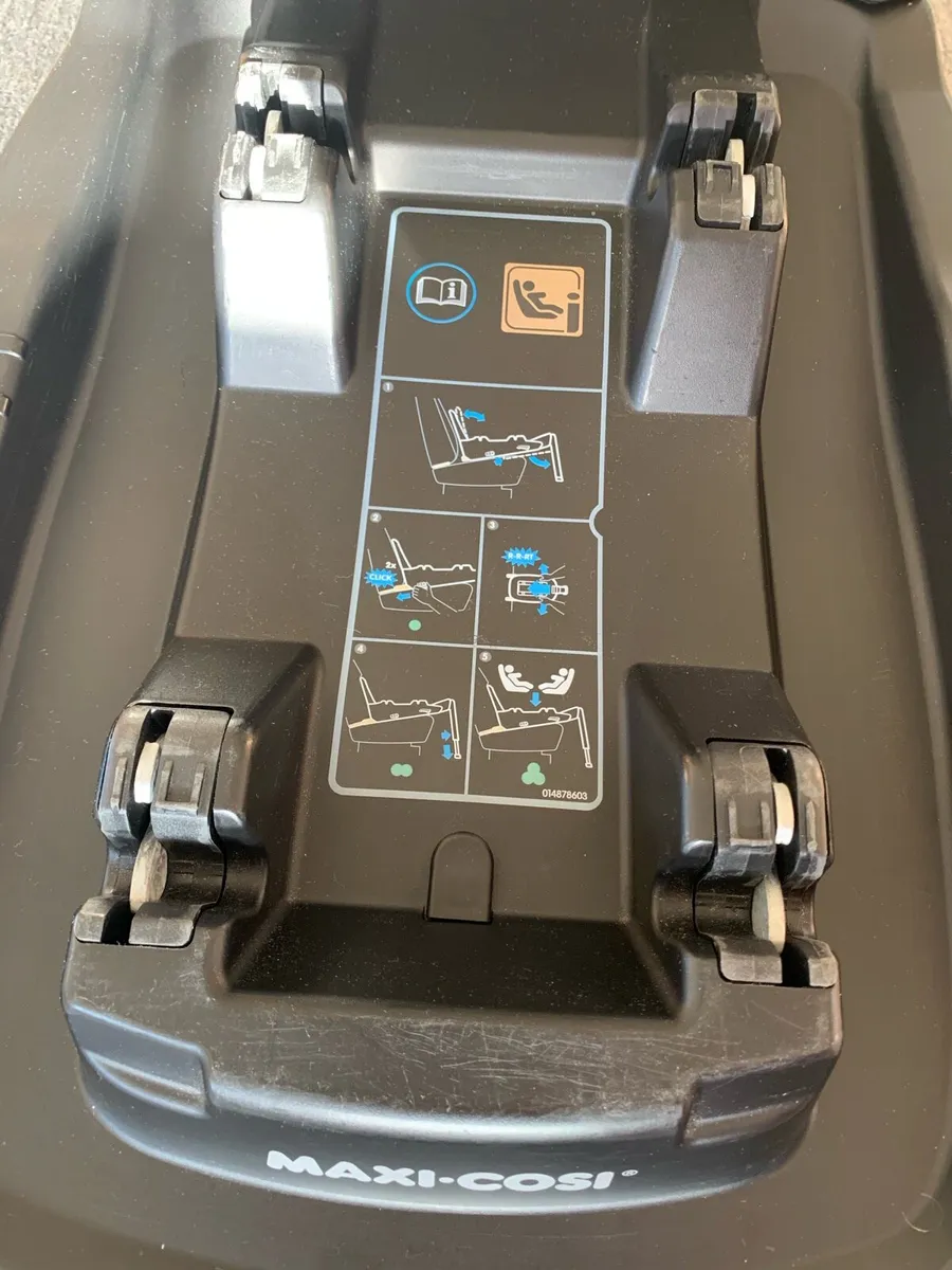 Maxi cosi car seat - Image 4