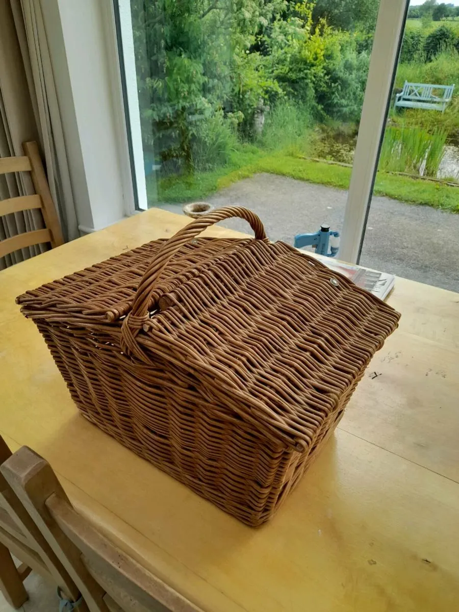 Picnic basket - Image 3