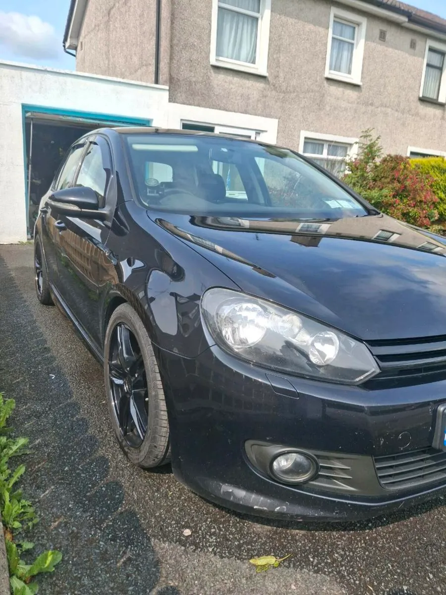 2012 Volkswagen Golf 1.6TDI R-Line - Image 1
