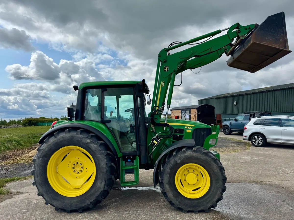John Deere 6330 - Image 2