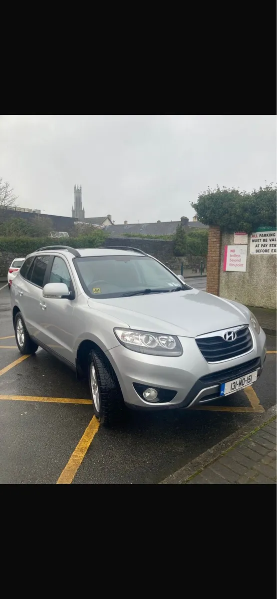 Hyundai Santa Fe - Image 1