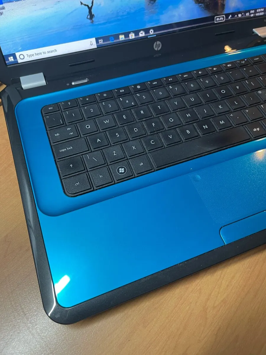 HP laptop - Image 3