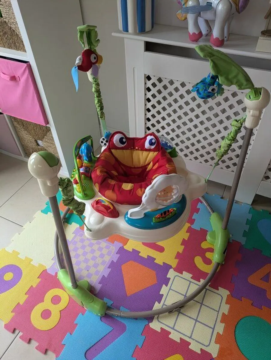 Fisher-Price Jumperoo Baby Activity Center - Image 1