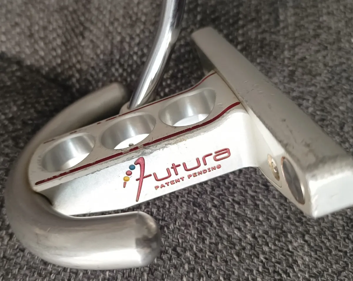 Scotty Cameron Futura Golf Putter - Image 2