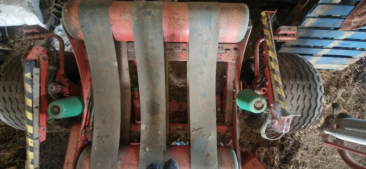 Bale wrapper Tarrup T8 - Image 2