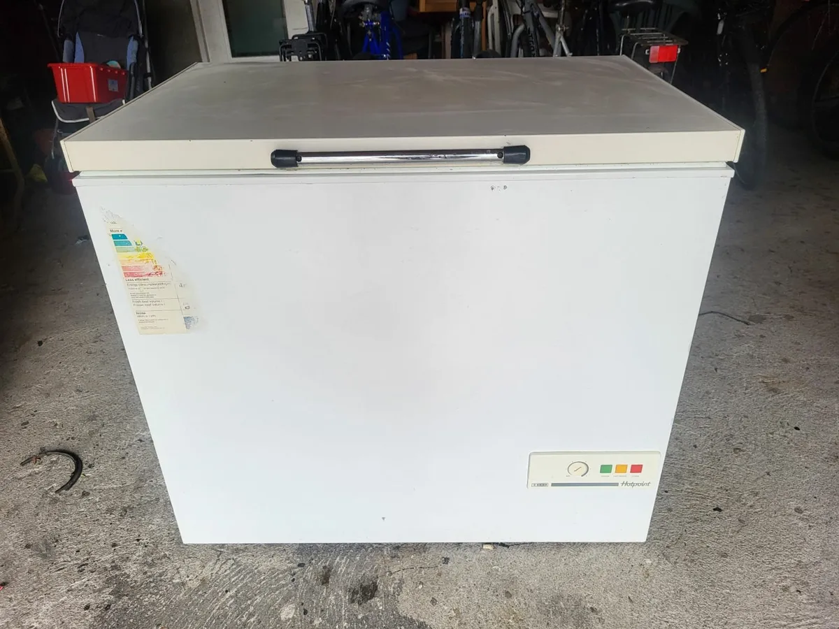 Chest Freezer - Image 2