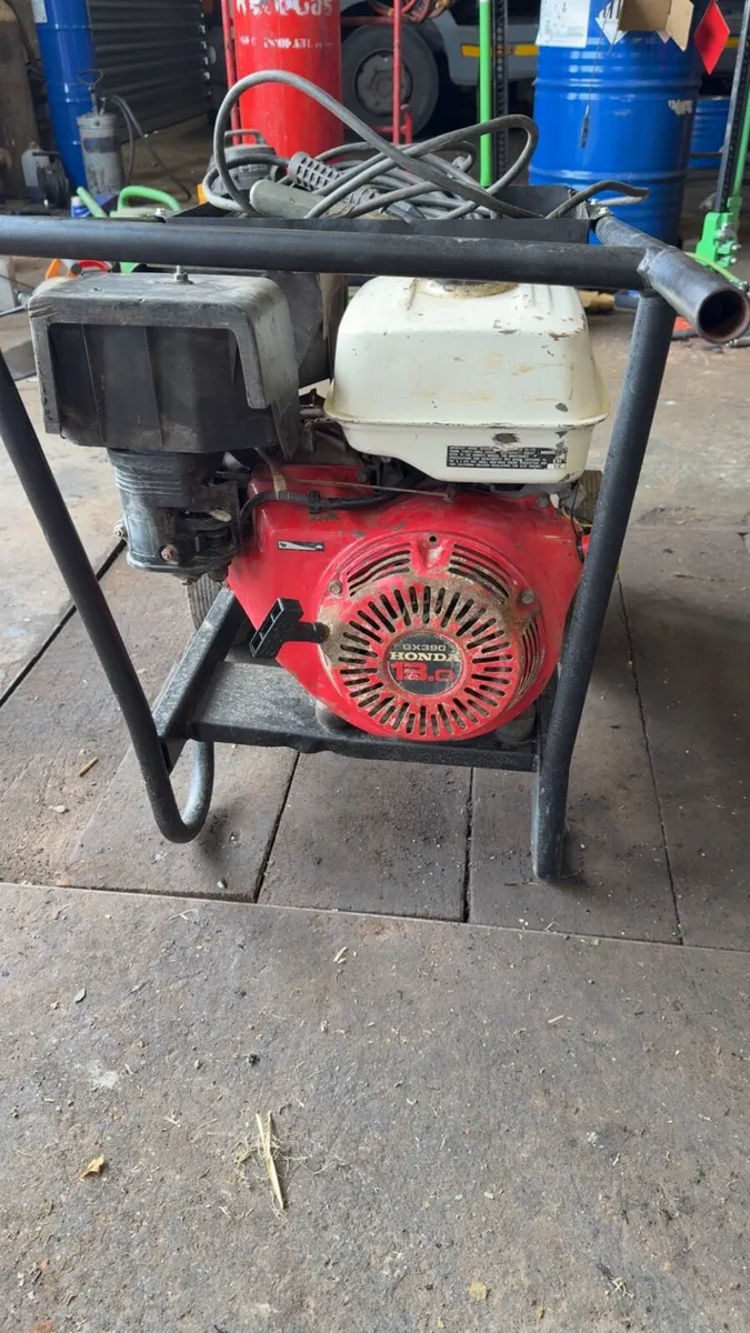 Honda mobile welder generator - Image 1