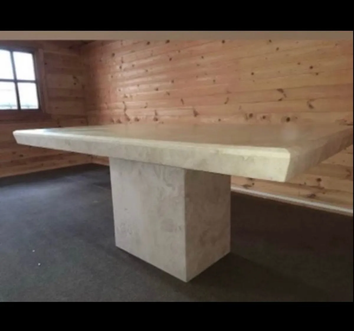 Marble dining table - Image 1