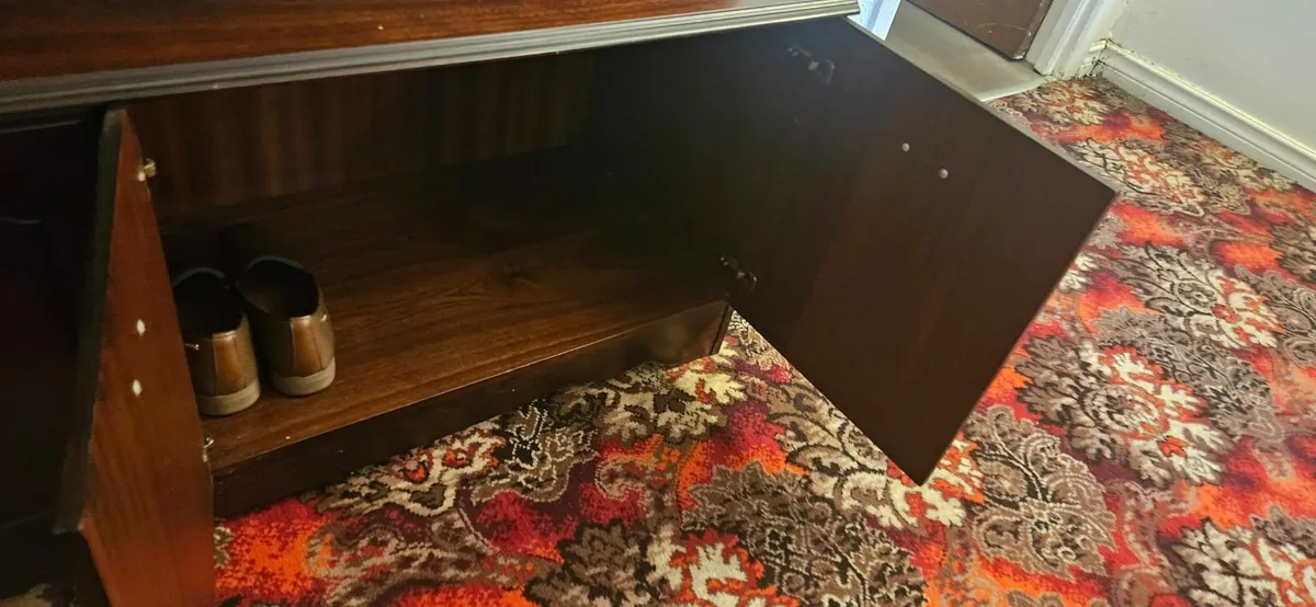 Mahogany Dresser - Image 3