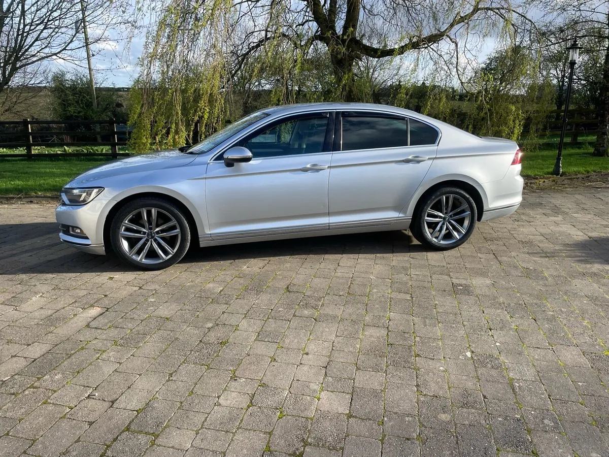 Volkswagen Passat 2.0 GT - Image 3
