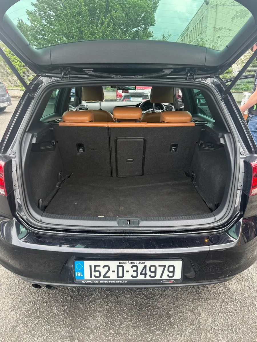 Volkswagen Golf - Image 4