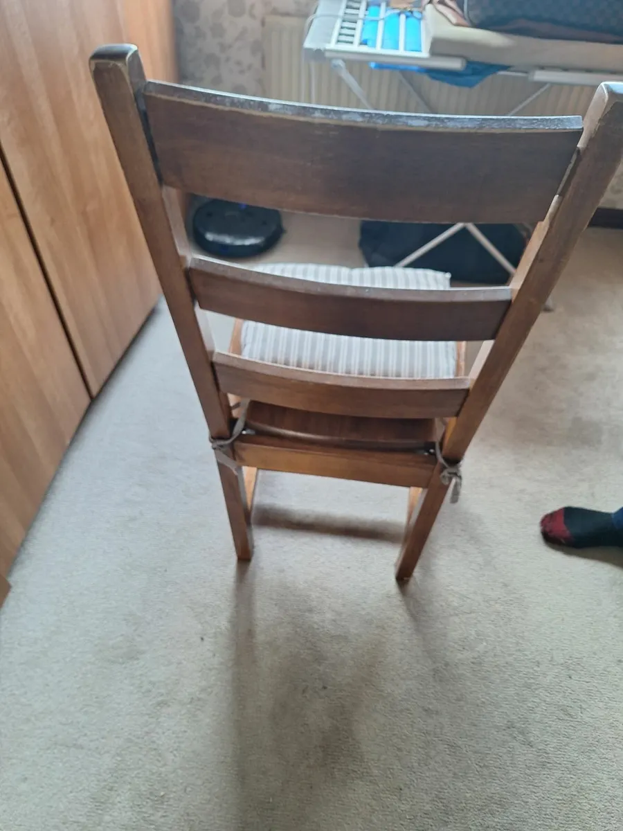 8 kitchen Chairs - Image 2