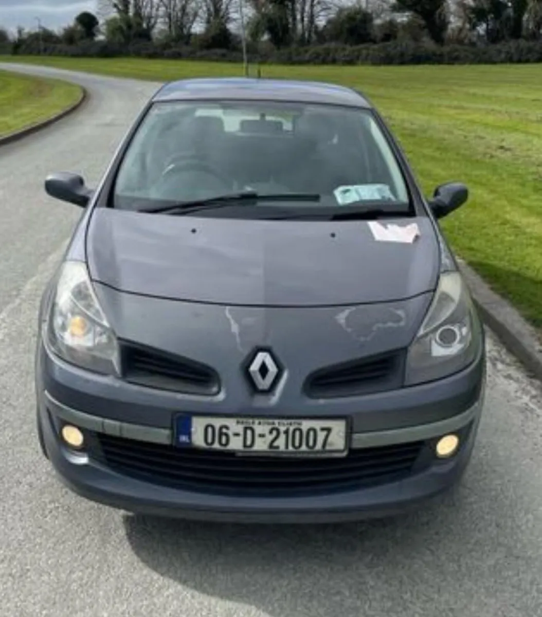 Renault Clio 2006 - Image 2