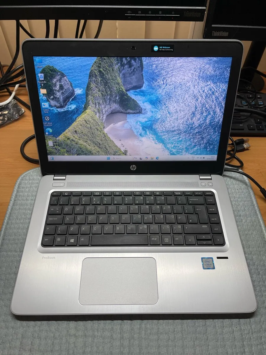 HP laptop win 11 - Image 1