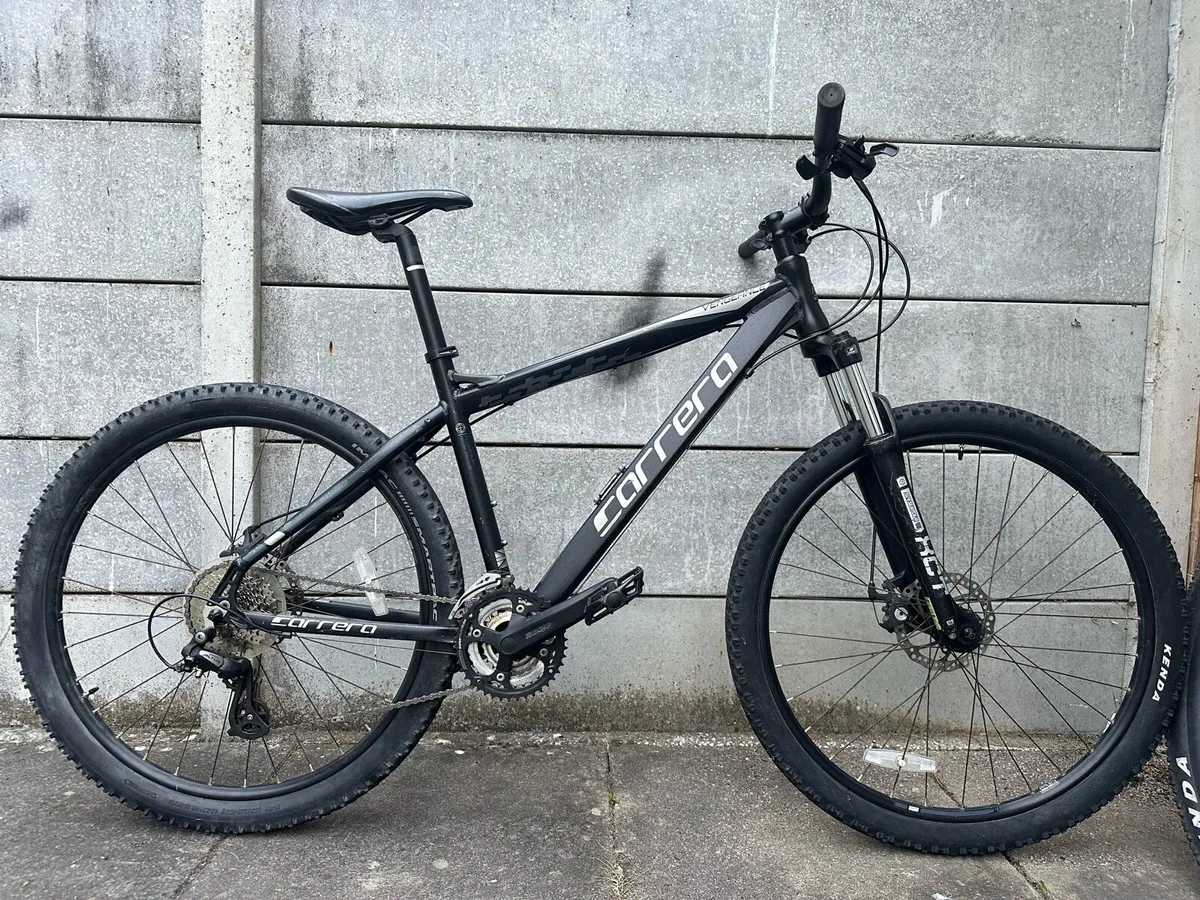 Carrera vengence mountain bike - Image 1