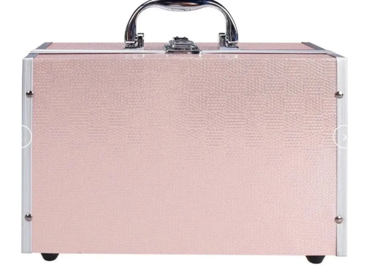 42pc Vanity Case  Beauty Cosmetic Set Travel Case - Image 4