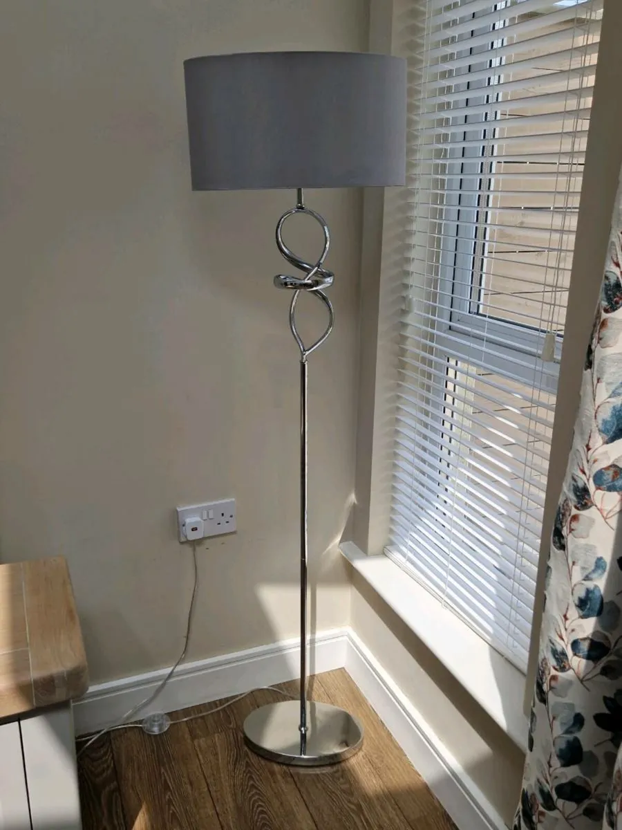 Floor Lamp - Image 2