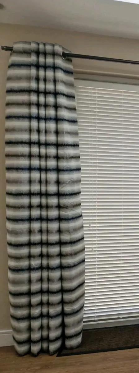 Floor Lamp - Image 4