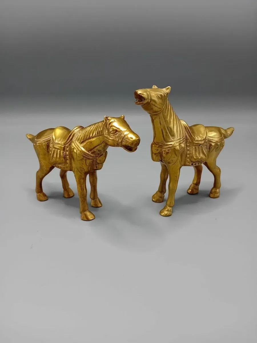 Vintage pair of brass ornate horse figurines ornam - Image 2