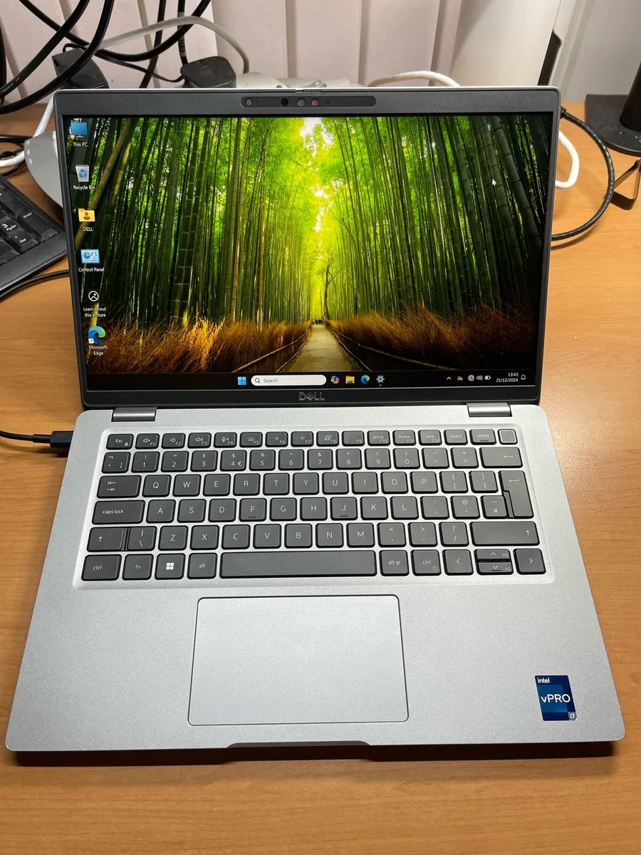 Dell laptop i7 pro 64gb 1TB SSD - Image 1