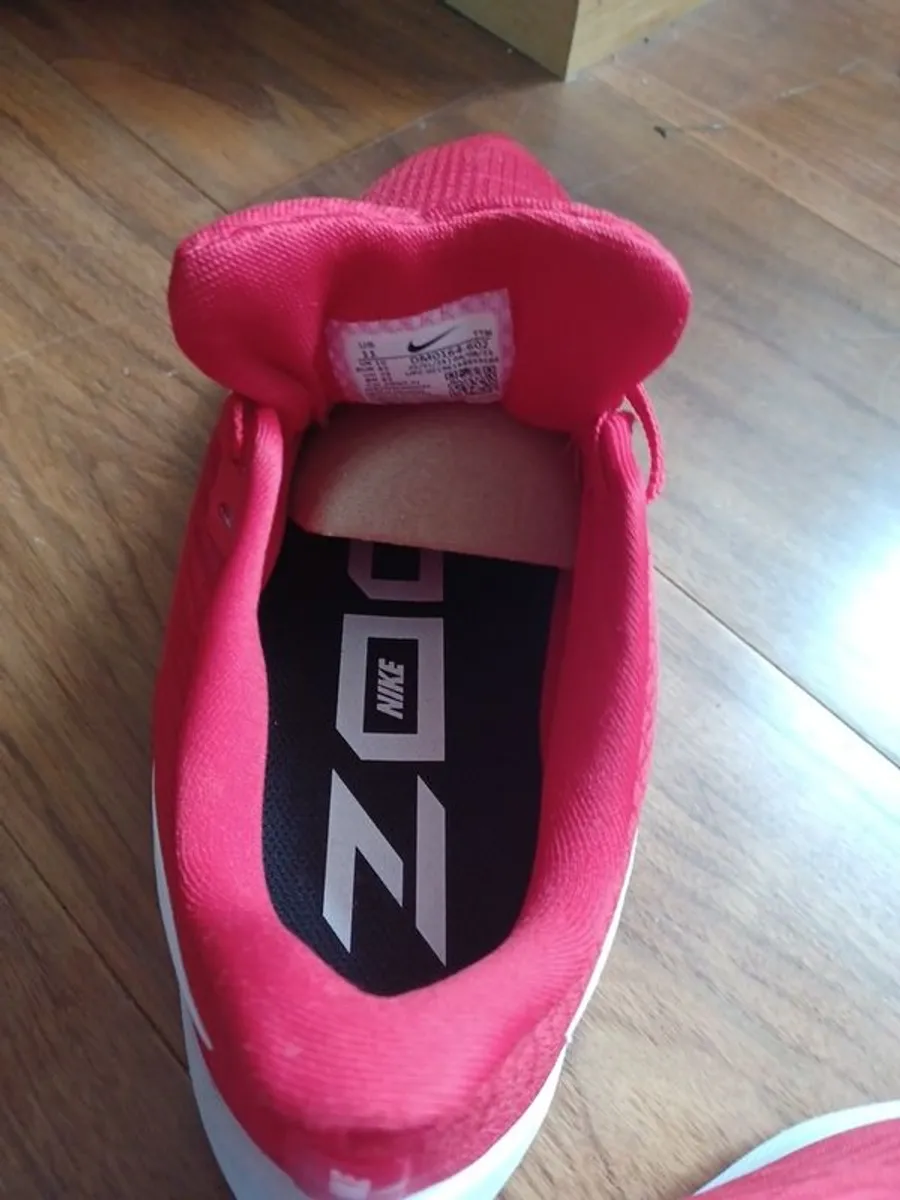 trainers - Image 2