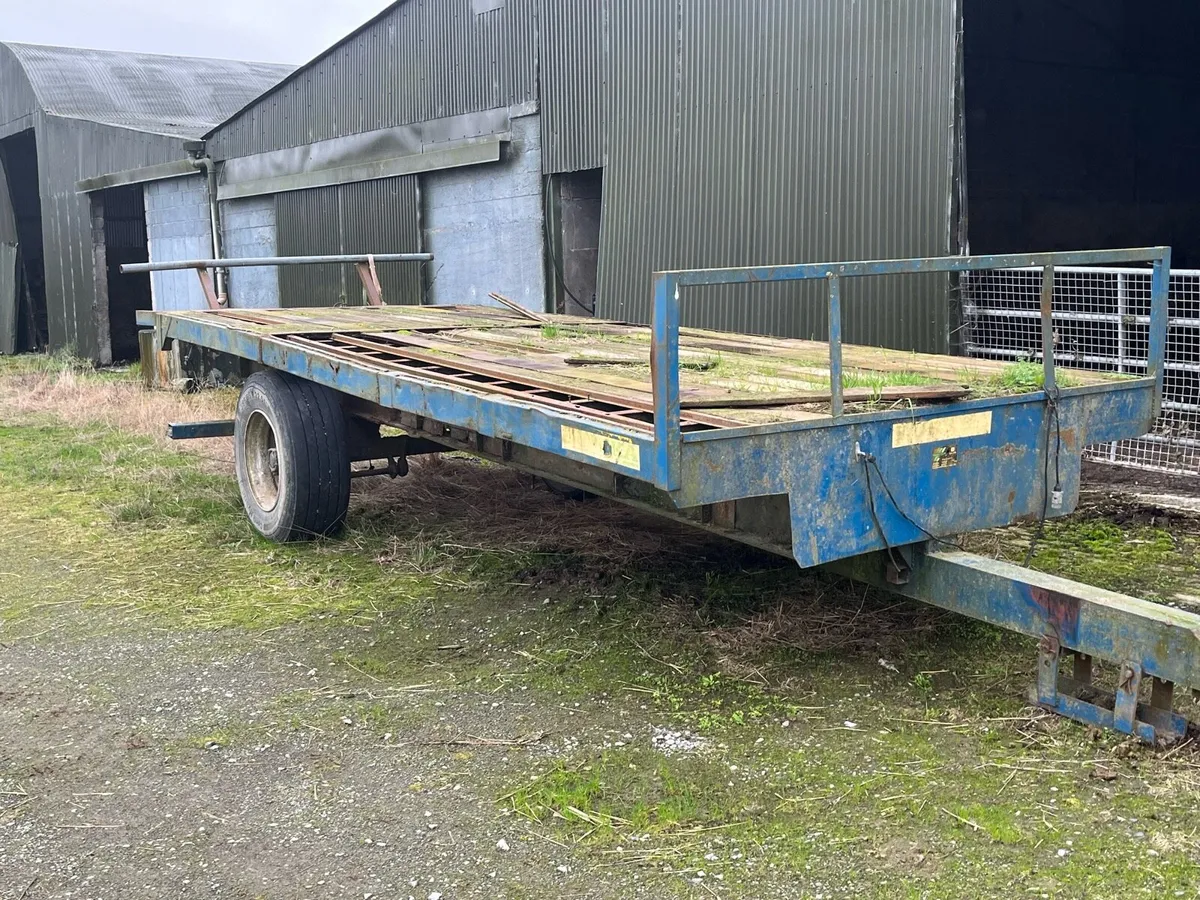 Bale trailer - Image 3