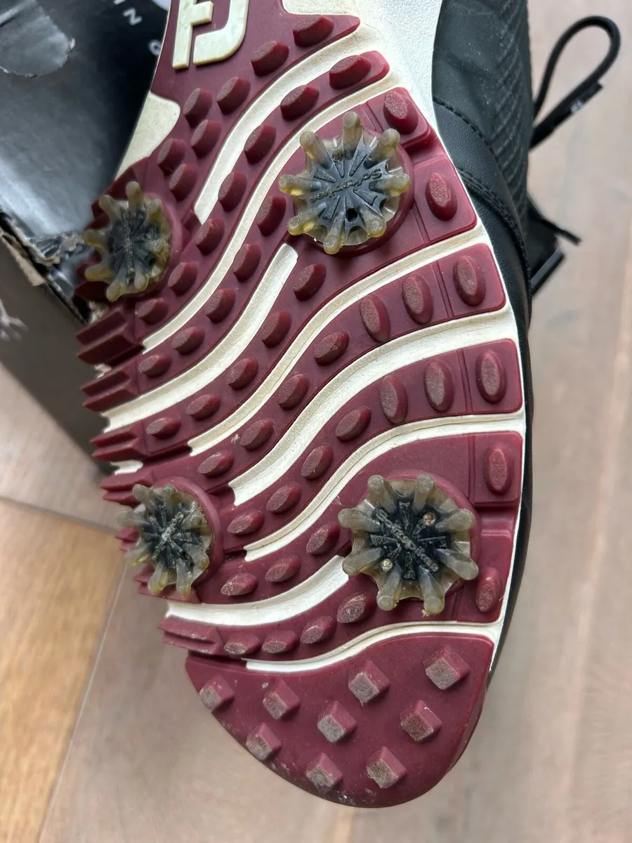 Golf shoes - Image 3