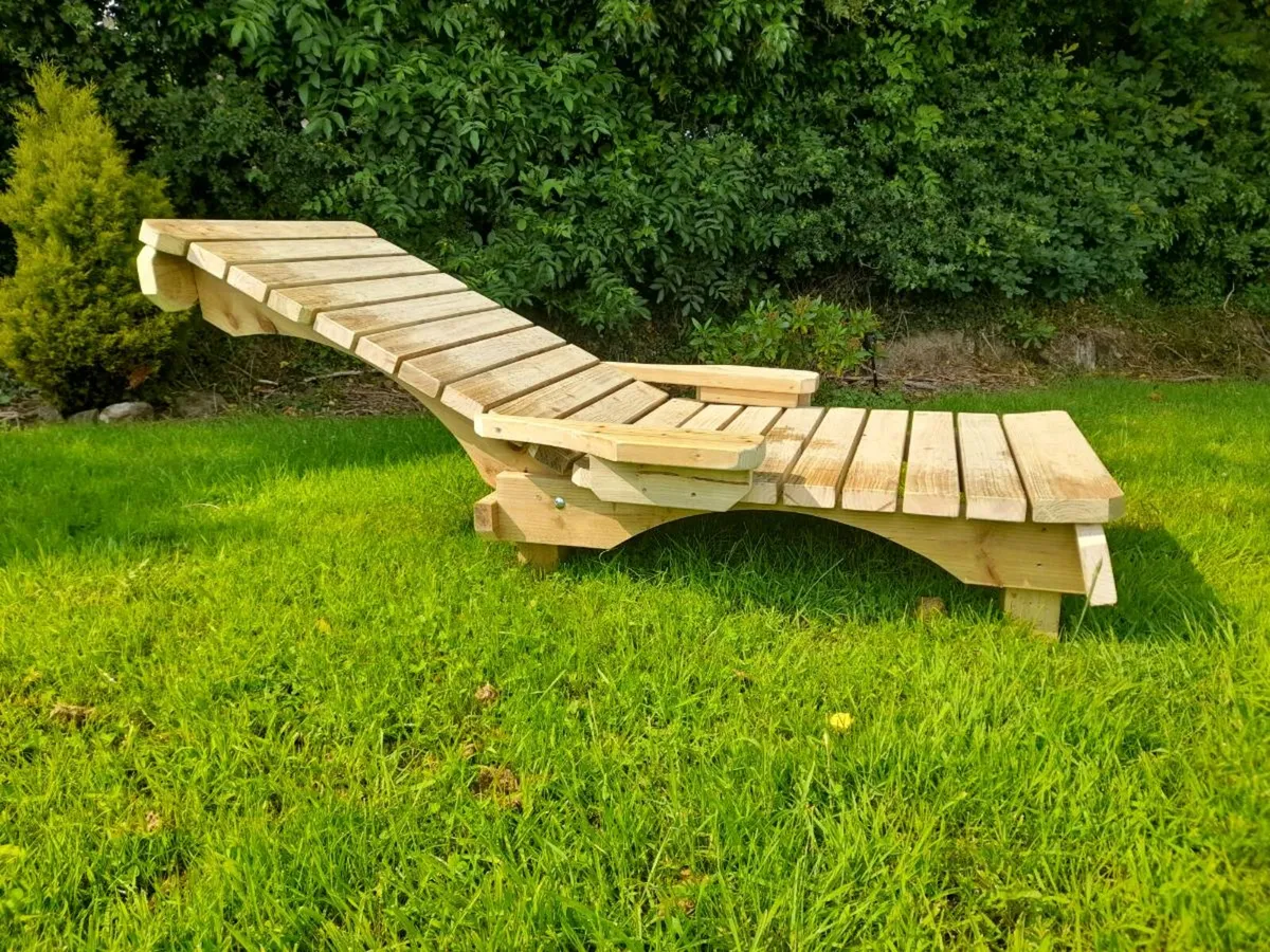 SUN LOUNGERS AND PICNIC BENCHES FOR SALE - Image 1