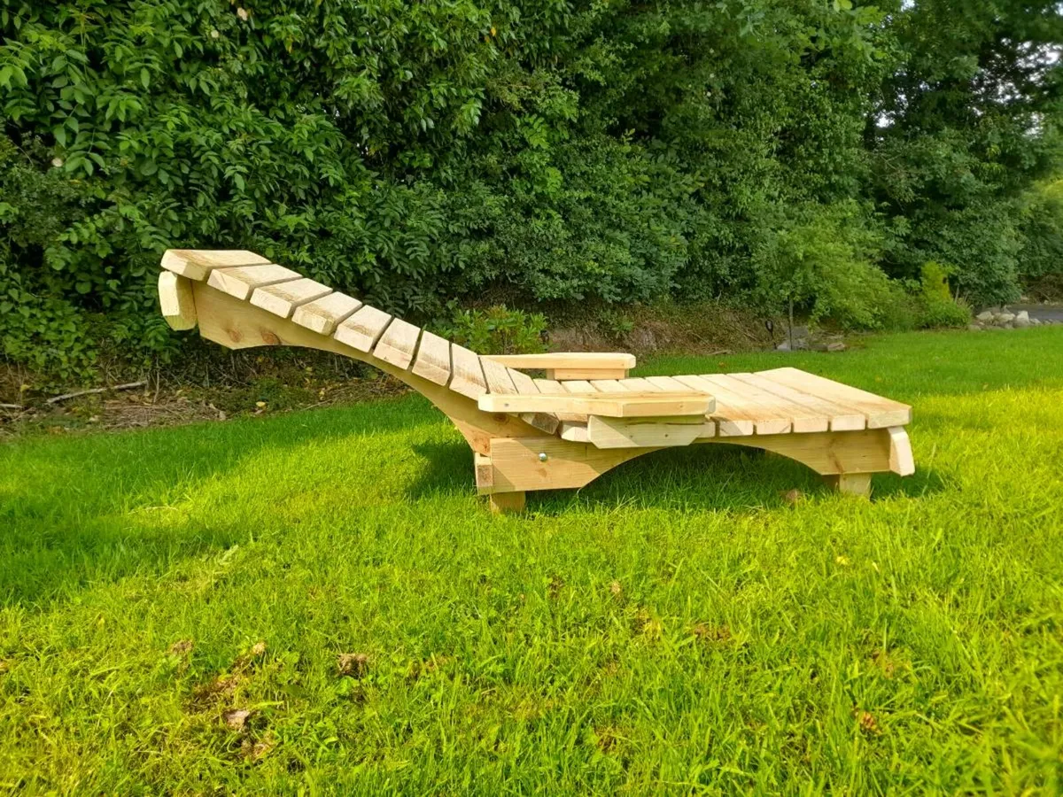 SUN LOUNGERS AND PICNIC BENCHES FOR SALE - Image 3