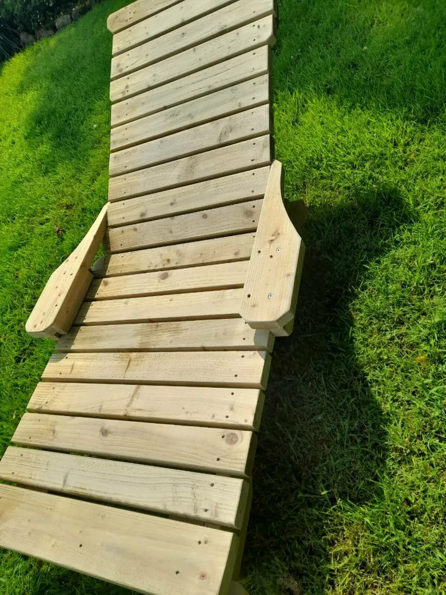 SUN LOUNGERS AND PICNIC BENCHES FOR SALE - Image 4
