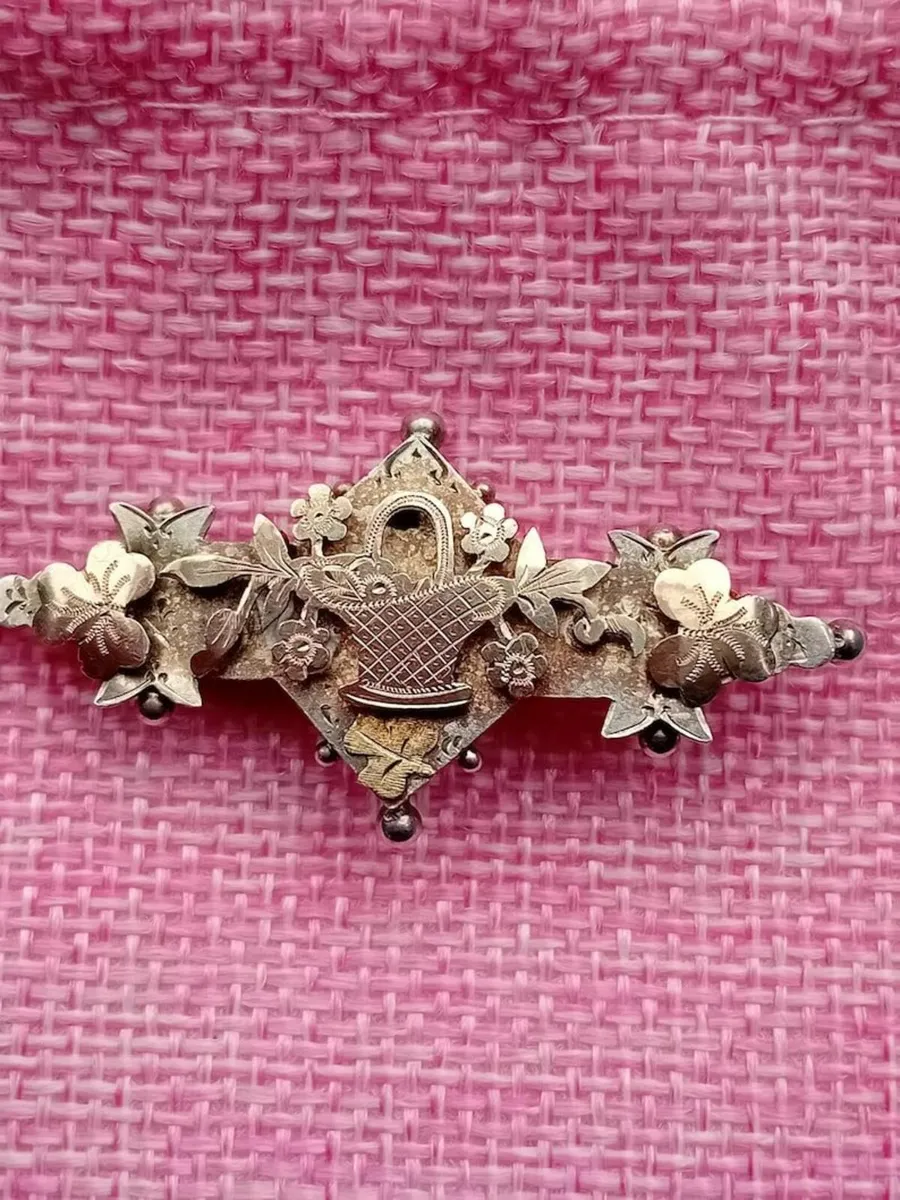 Antique Victorian Fully Hallmarked Silver Brooch - Image 2