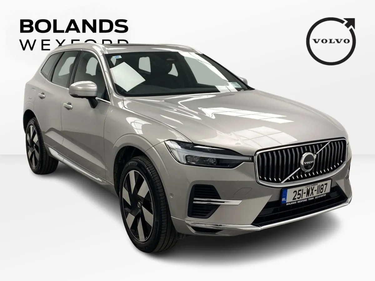 Volvo XC60 T6 AWD Phev Plus Bright - Image 1