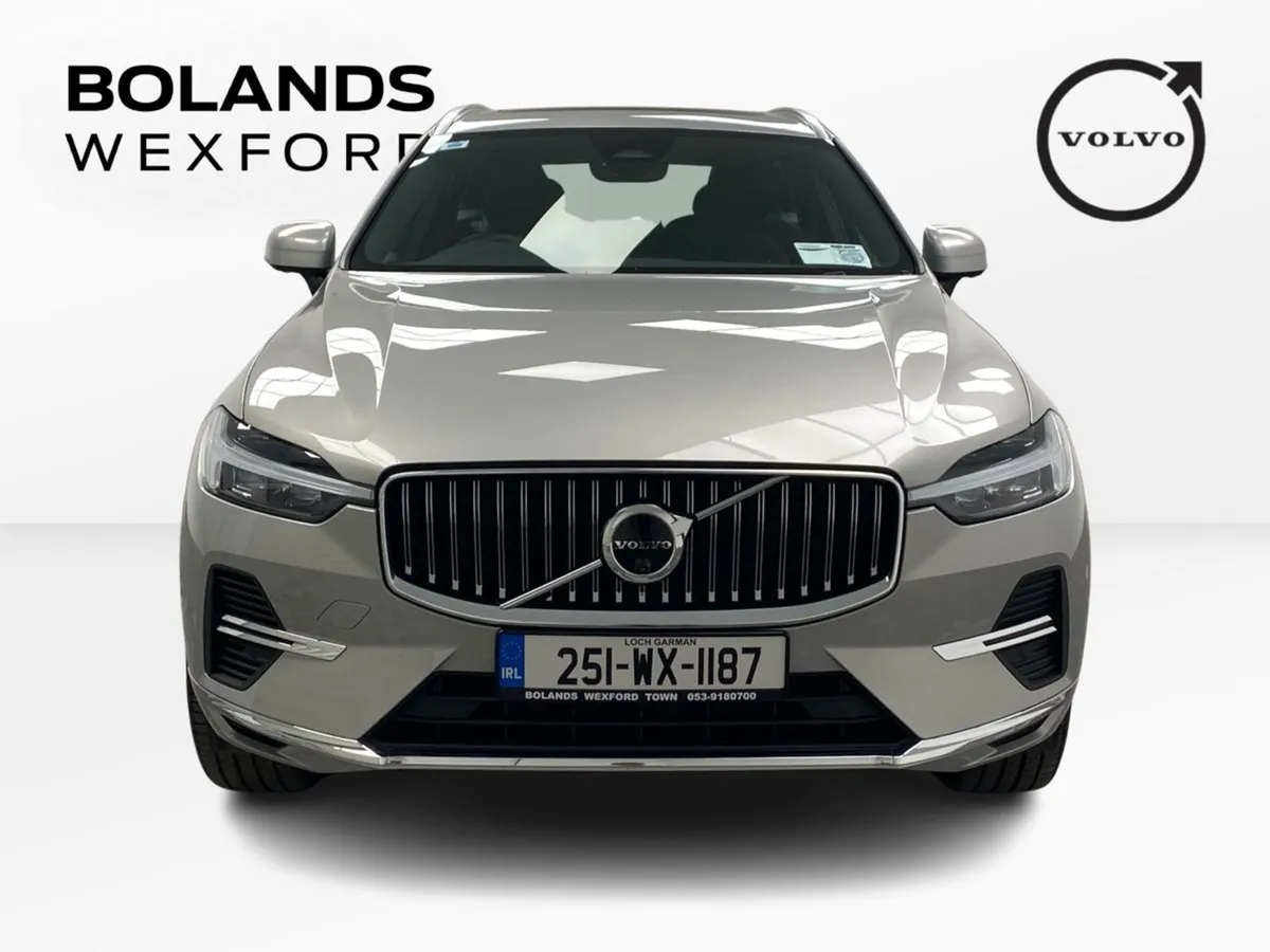 Volvo XC60 T6 AWD Phev Plus Bright - Image 3