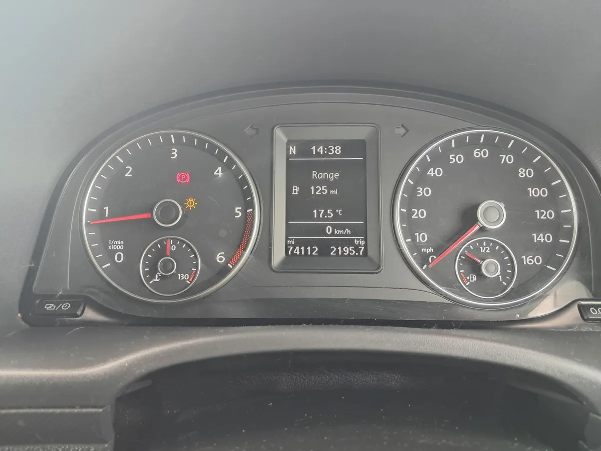 Volkswagen Caddy 2015 - Image 2