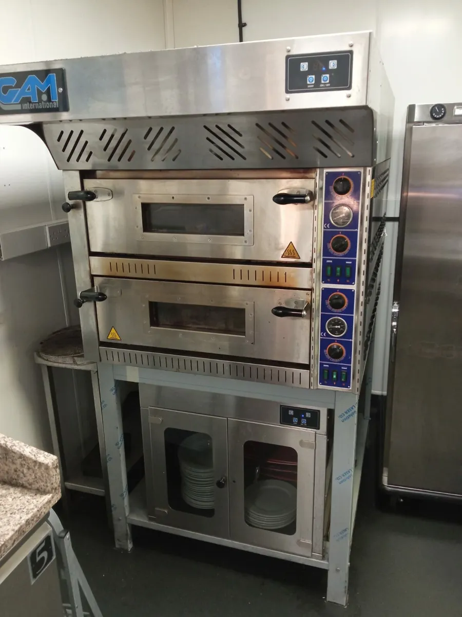 Twin Deck Pizza Oven - Image 3