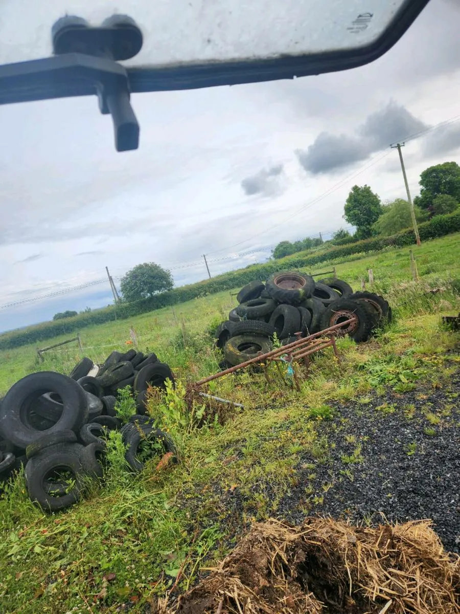 Tractor tyre's - Image 1