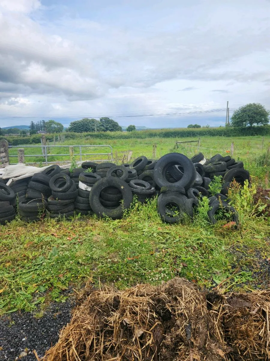 Tractor tyre's - Image 2