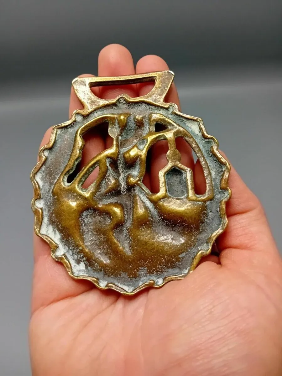 Vintage Brass Medallion, Imp FairyDesign, demon de - Image 2
