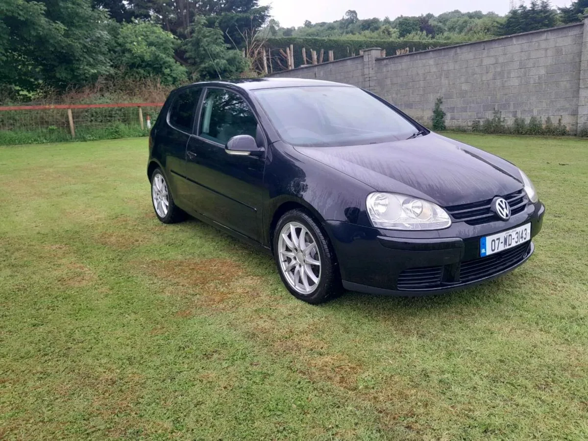 2007 Volkswagen Golf - Image 3