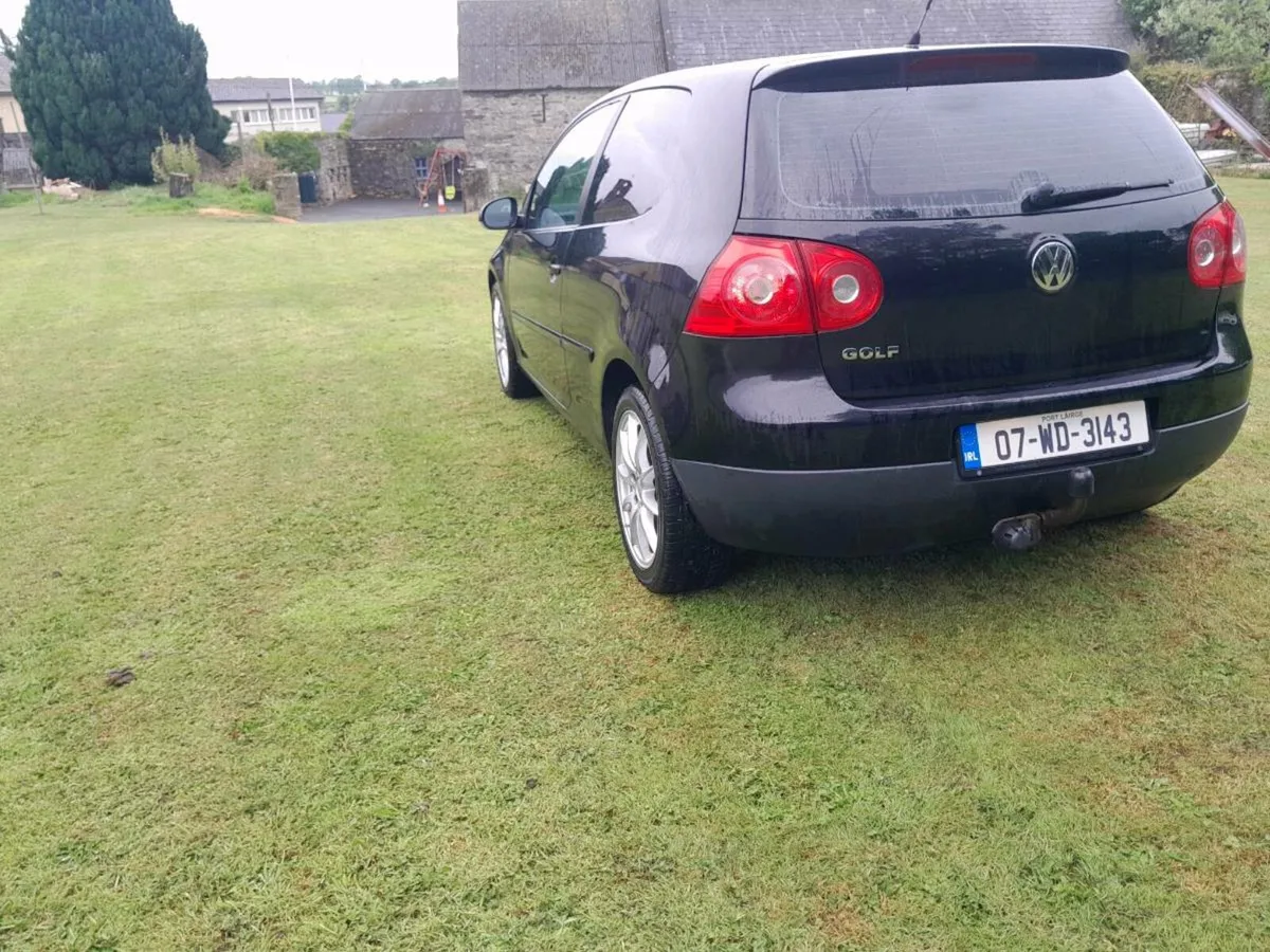 2007 Volkswagen Golf - Image 4